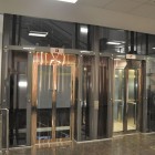 Двери лифта из зеркала фото 